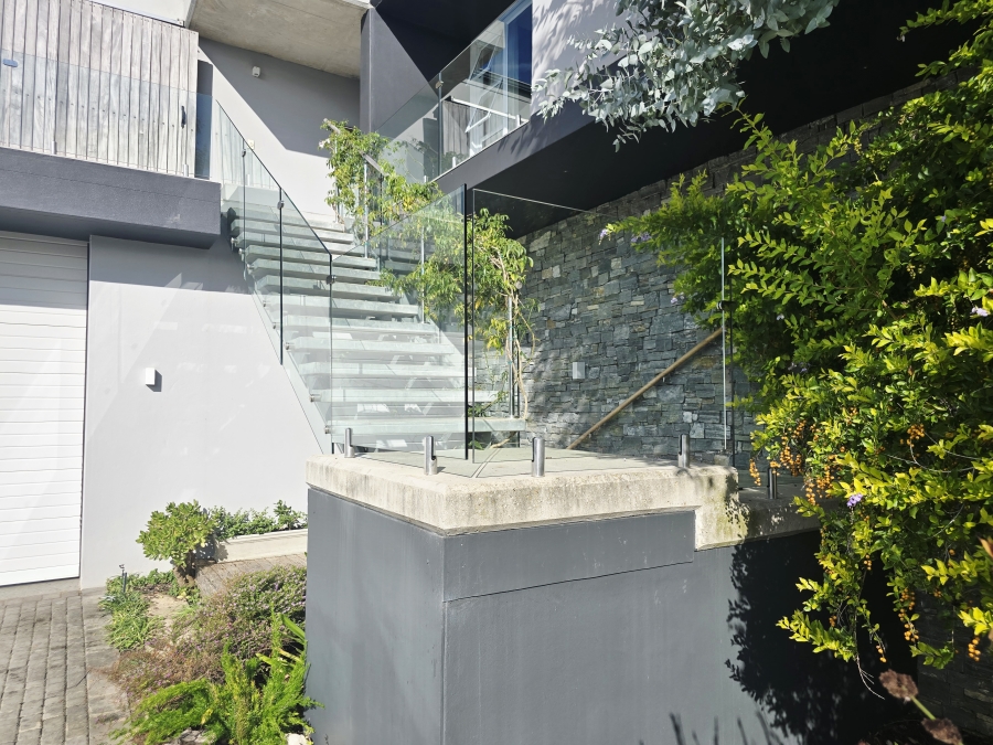 3 Bedroom Property for Sale in Oubaai Western Cape